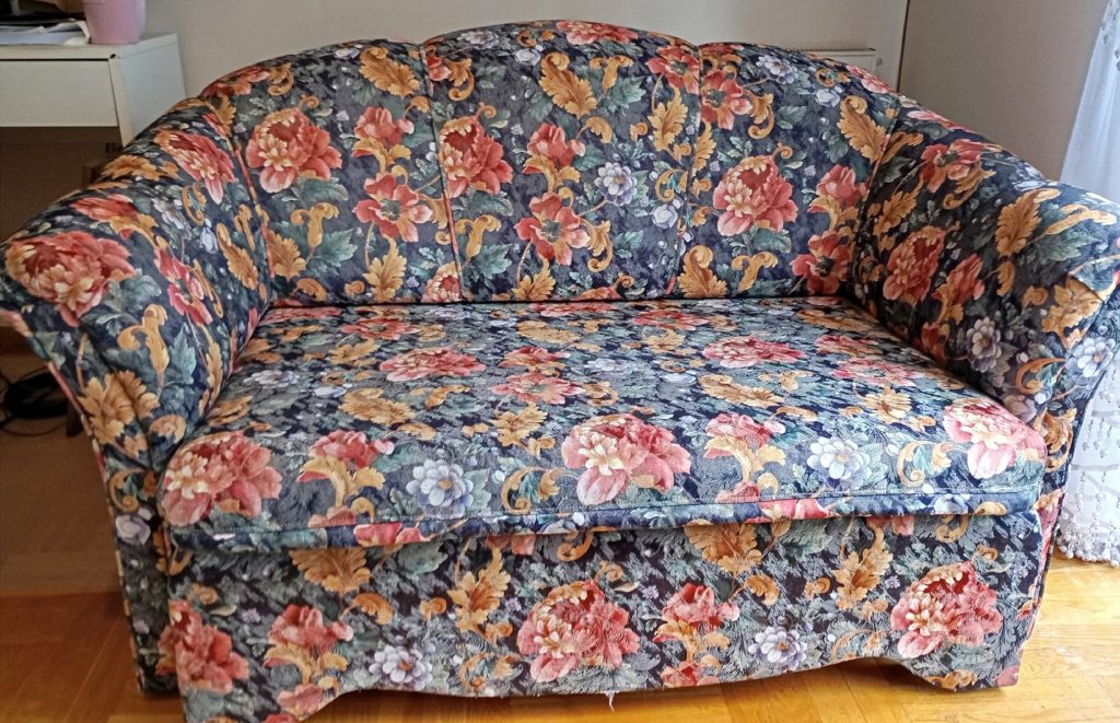 pranie tapicerki meblowej